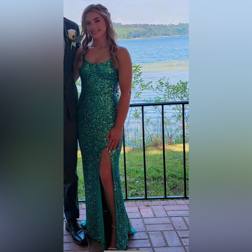 Prom dress